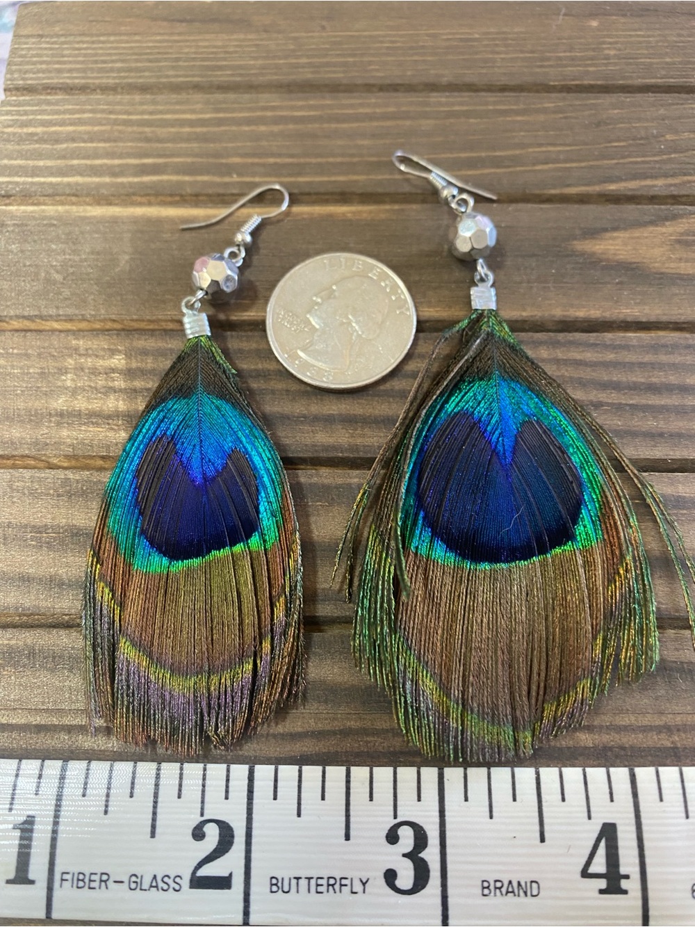 Boho Peacock Feather Drop Dangle Earrings Iridescent Blue & Green Accent - Picture 3 of 11